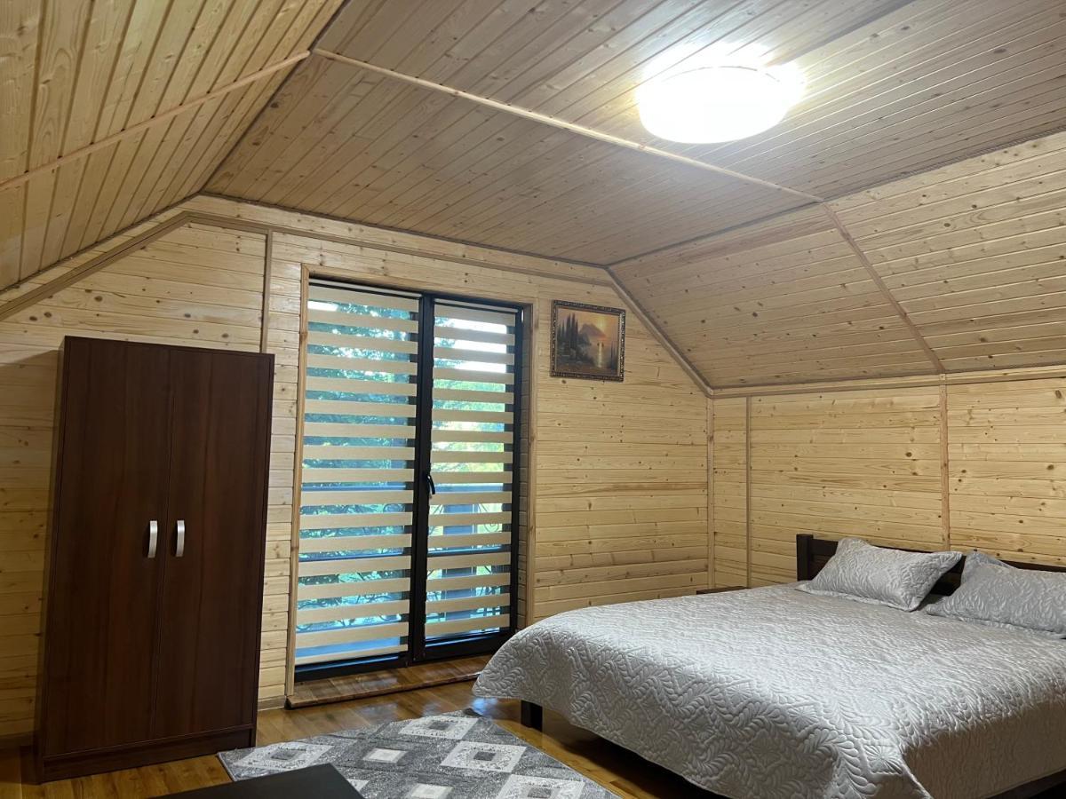 Holiday home готельно-ресторанний комплекс божедар