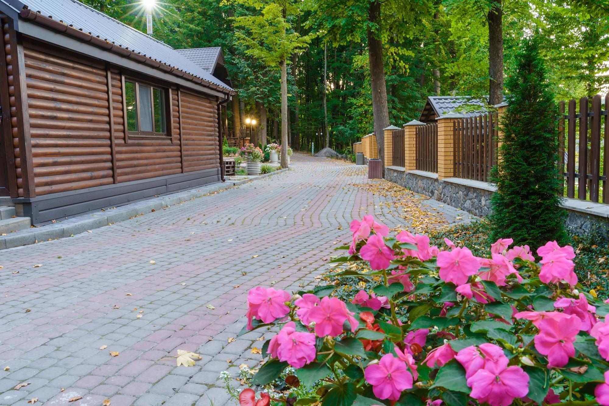 готельно-ресторанний комплекс божедар Holiday home Vinnytsia